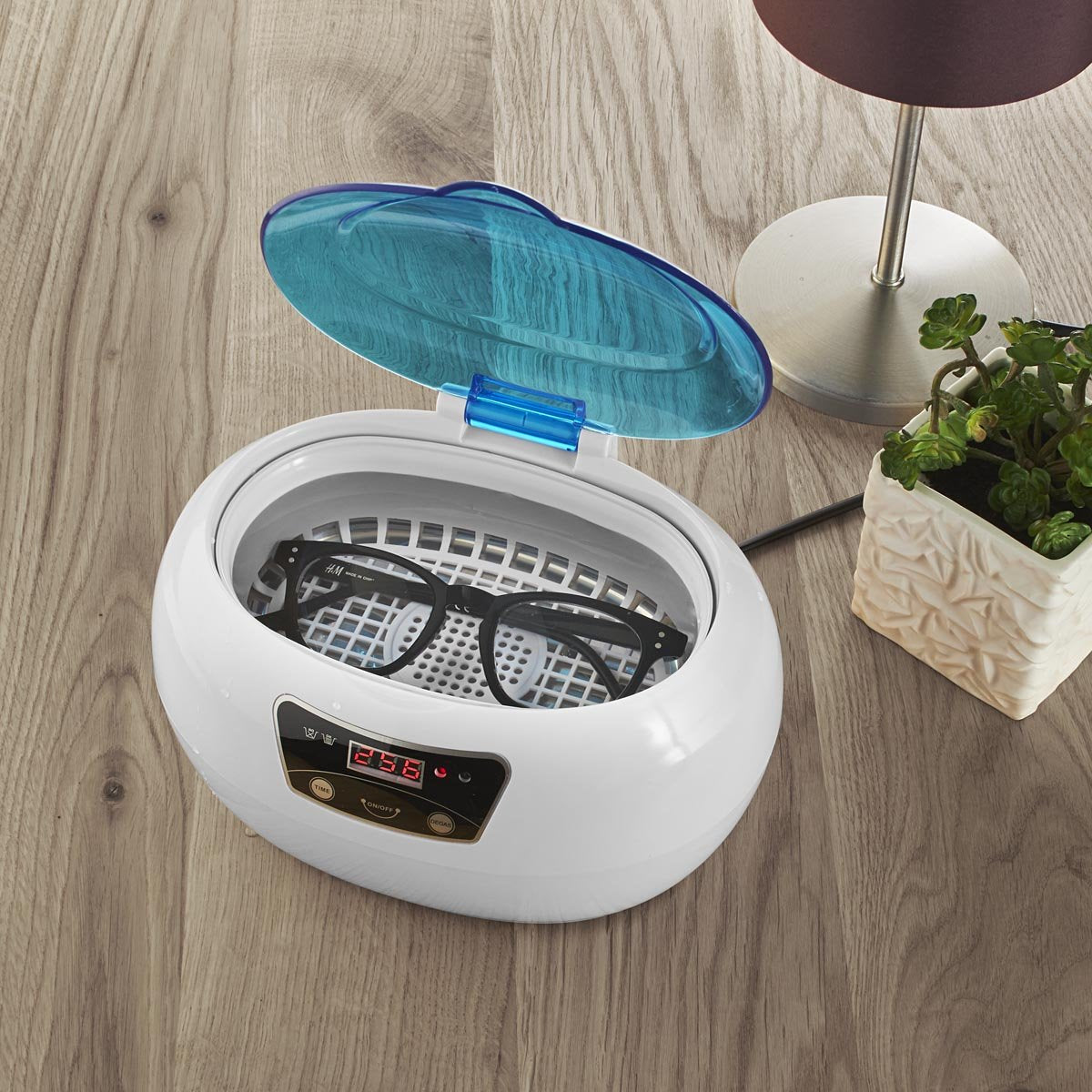 The Retainer fixation pod