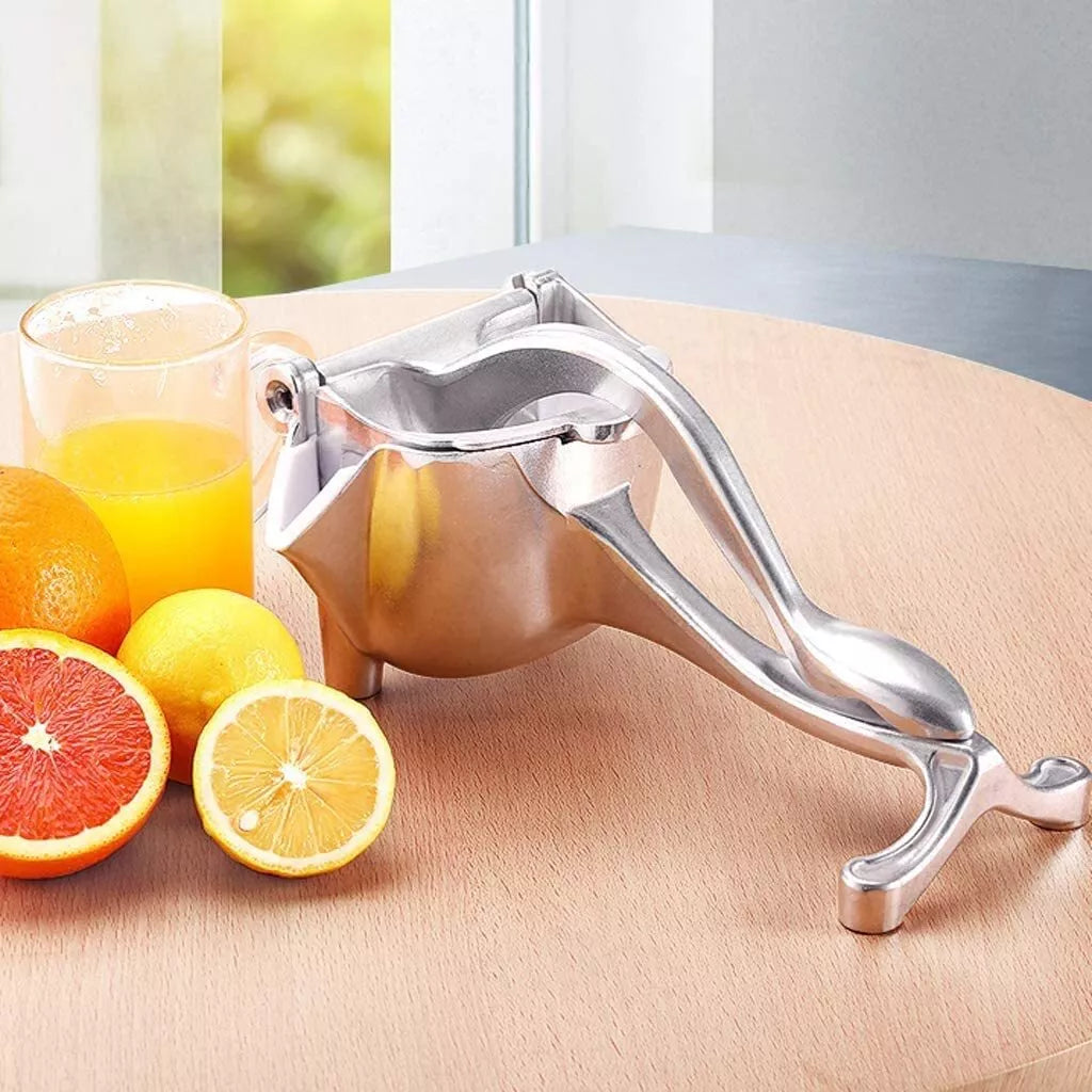 The Hand Held Juice Squeezer